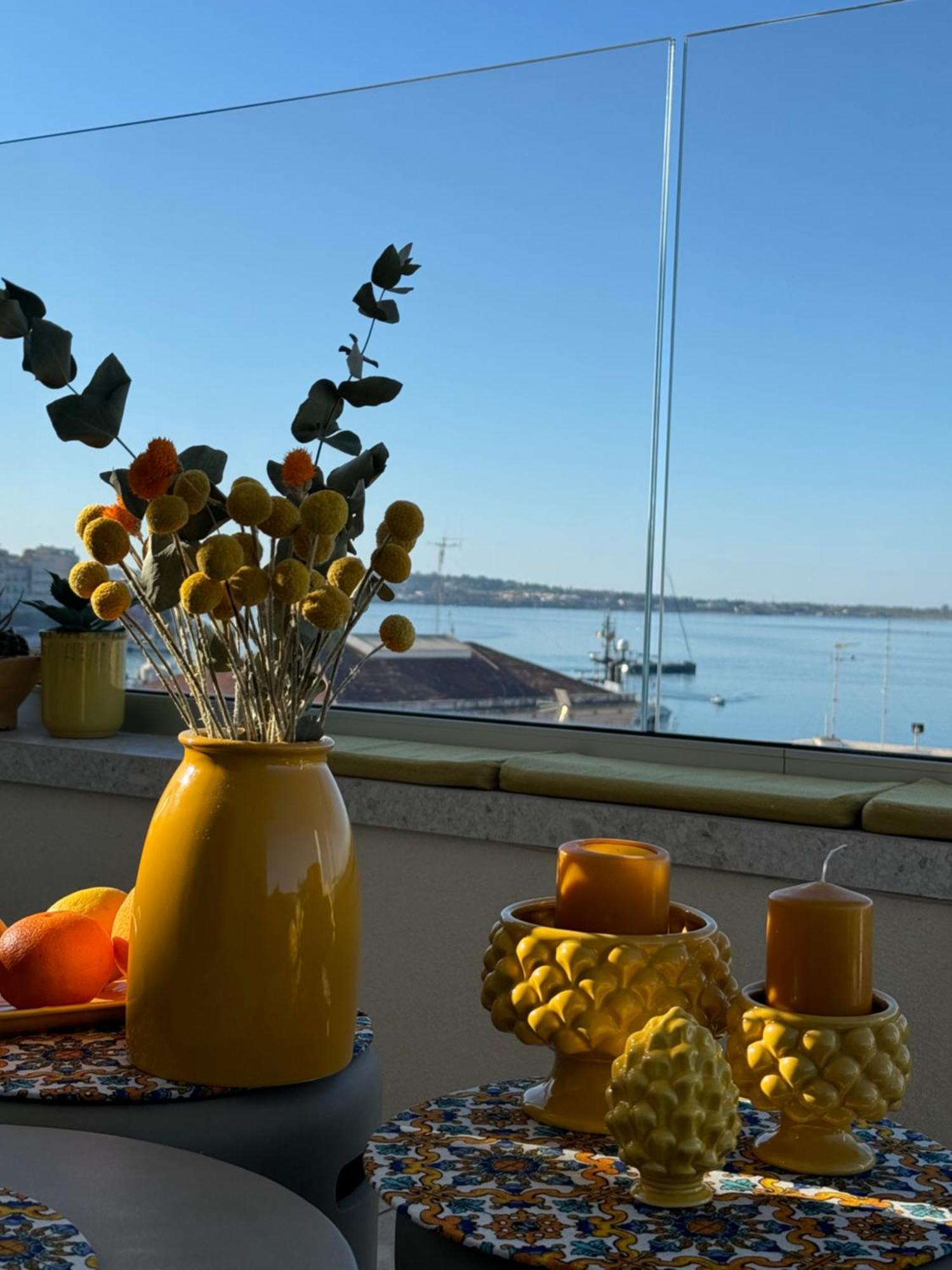 La Terrazza Sul Porto Bed and Breakfast Syracuse Eksteriør billede